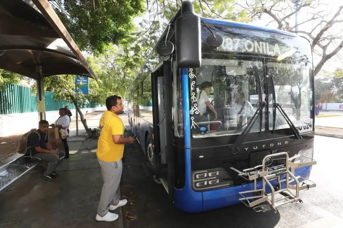 Nueva ruta del Va y Ve, conecta eficientemente el poniente de Mérida